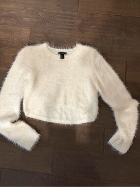 Forever 21 Cream Fuzzy Cropped Crew Sweater